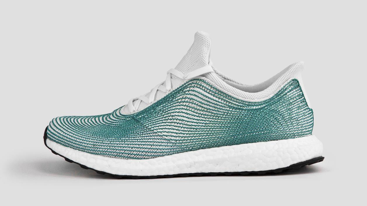 Sovjet Uitstekend Succes Adidas x Parley create trainers using illegal plastic from the ocean -  DesignCurial