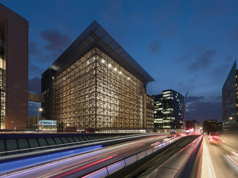 Europa building in Brussels by Philippe Samyn