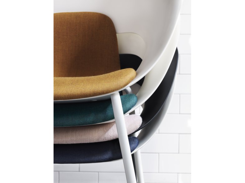 Deli stacking chair