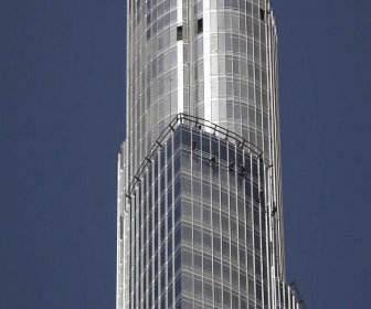 CoxGomyl to keep windows of Burj Dubai clean - DesignCurial